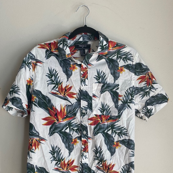 Hawaiian Floral Button Up - Picture 1 of 3